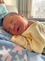 -震元堂母婴护理中心