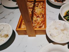 -关东小磨东北菜(漕河泾印象城店)