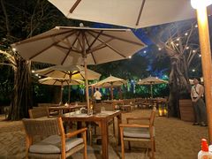 -三亚艾迪逊酒店·海滩烧烤 BARBACOA·现场乐队·浪漫晚餐·烧烤海鲜
