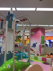 -孩子王童乐园(青岛万达店)