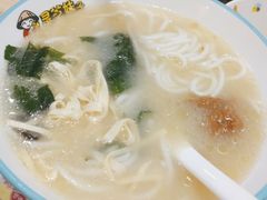 -灵芝妹子海鲜米线(凯德和平广场店)