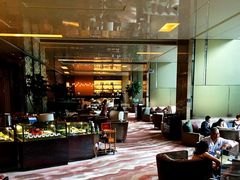 大堂-广州天河希尔顿酒店