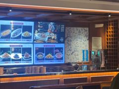 -八府香鸭·啫啫煲(华山路店)