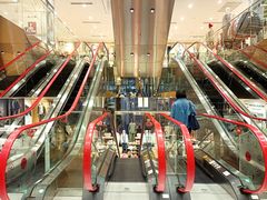 -优衣库(深圳万象天地旗舰店)