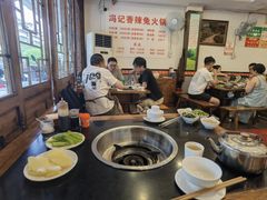 -冯记香辣兔火锅(茶店子总店)