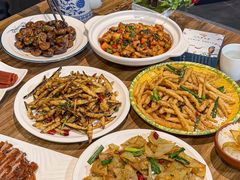-九头鹰家宴(岳家嘴店)
