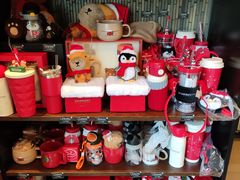 零售区-星巴克臻选(青岛麦凯乐分店)