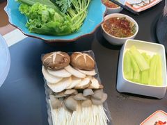 -鲜牛记潮汕牛肉火锅(淮安珠海路店)