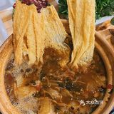 秘制黄皮酱➕桂平牛杂煲=绝绝子
