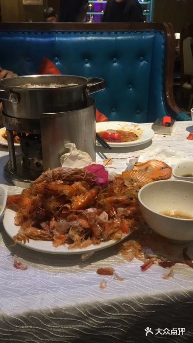 领鲜活海鲜榴莲自助火锅(东门店)图片