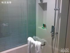 -上海浦东假日酒店