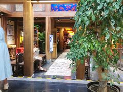 门面-小吊梨汤·北京菜·烤鸭(长安商场-首都博物馆店)