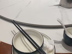 -梅利汴京烤鸭•开封豫菜地标店(东大街店)