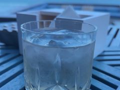 -瑰丽酒店·海吧·天际下午茶·现场DJ·天台酒吧
