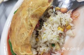 Black Sauce Omelette Rice