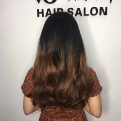 -V8潮牌·接发烫染连锁