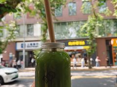 -喜茶(上海淮海中路渔阳里店)