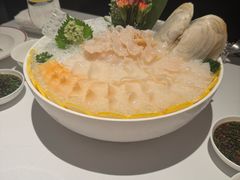 -洋房火锅(上海新天地南北里店)
