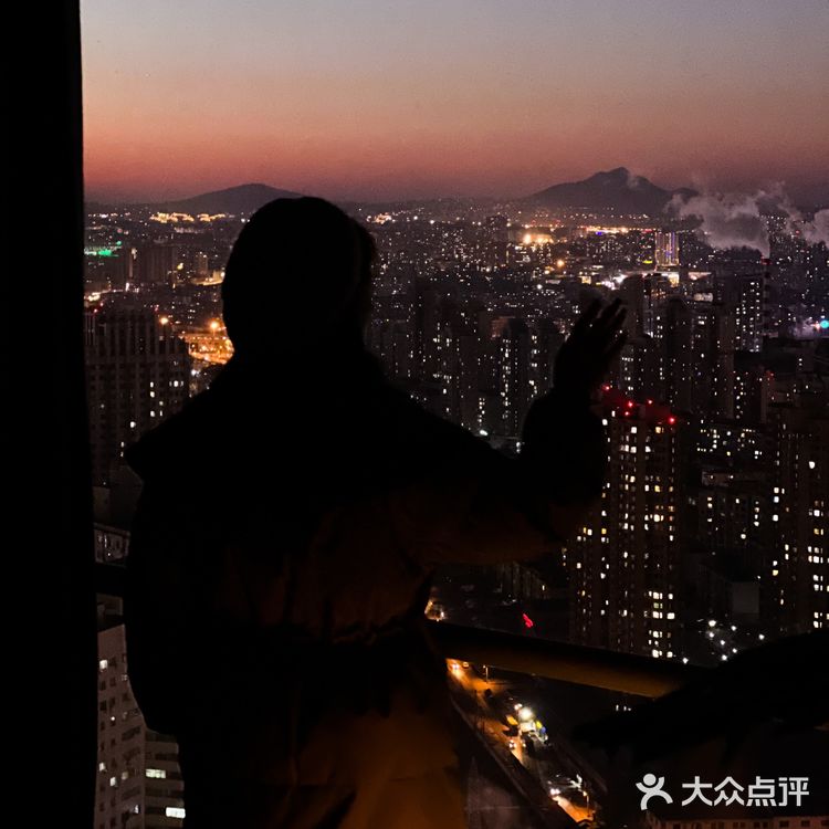 大连星空🌃下的浪漫夜景｜品茶聊天好去处