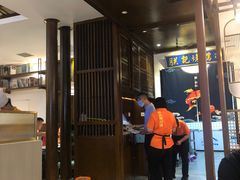 门面-阿瓦山寨·湘菜现炒·剁椒鱼头王(咸阳总店)