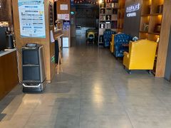 -缦咖电竞酒店(北京鸟巢红军营地铁站店)