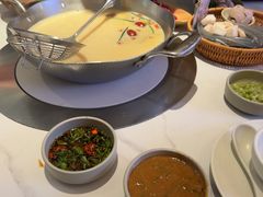 -左庭右院鲜牛肉火锅(环球港店)