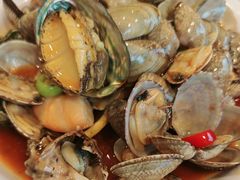 -赶海部落海鲜城(海阳路店)