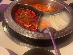-钢管厂五区小郡肝串串香火锅(人民广场店)
