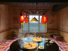 -鱼窝棚柴火铁锅炖(富山屯店)