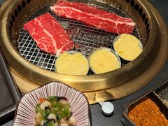 -铭牛烧肉·和牛海鲜自助(高新月牙湖店)