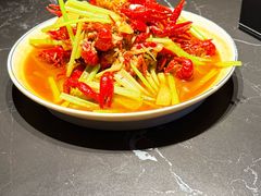 去头抽筋黄焖龙虾-红盔甲·小龙虾(人民广场店)