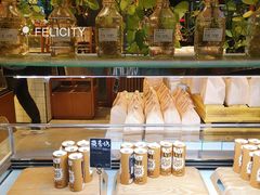 -Dough&Joe团憩(瑞虹天地月亮湾店)