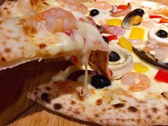 海鲜披萨-BISTROFIORE美伊娜(伊犁南路店)