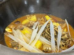 -东北农家院·铁锅炖(莘庄店)