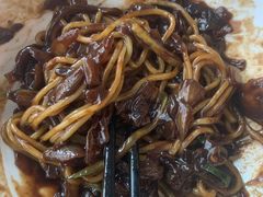 -桃园中华料理炸酱面(燕儿岛路店)
