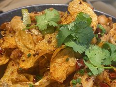 -川流不息·地道川菜·小龙虾(松东路店)