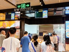 -麦当劳(中山公园龙之梦店)