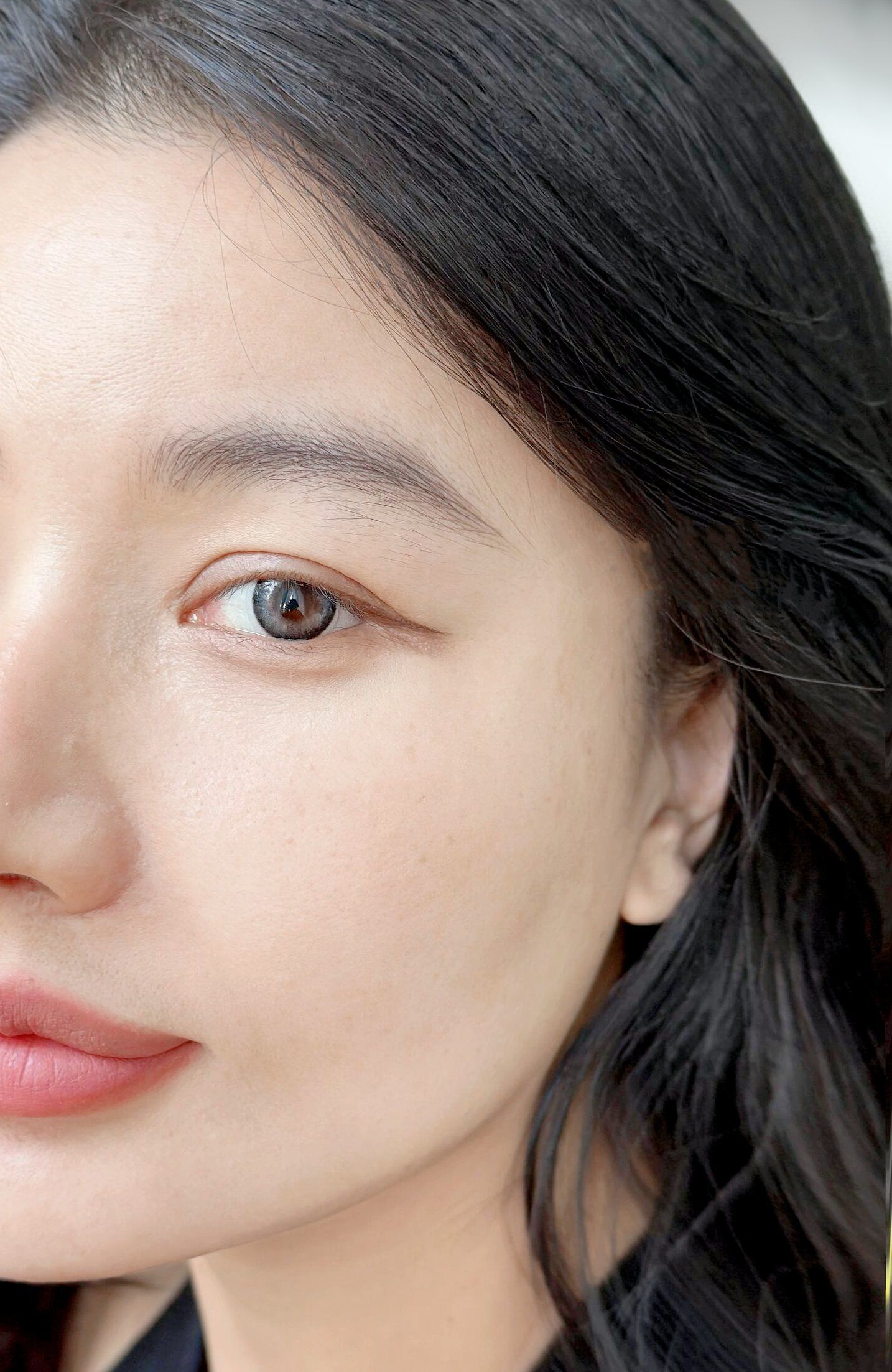 不画眉毛也能很有气质