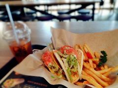 -Taco Bell 塔可贝尔(东方明珠店)