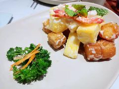 菠萝油条虾-鹿港小镇(金虹桥国际中心店)