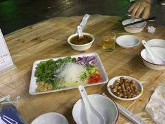 -官塘陈记鱼生·潮汕砂锅粥·牛肉火锅(潮枫路总店)