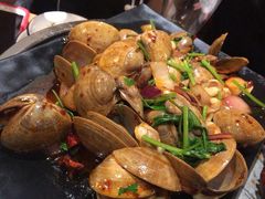 -记忆串城·东北烧烤·小龙虾·大型团建(南油店)