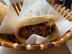 -闫家驴肉老店(华电一校店)