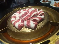 -猪啊牛呀羊啊铜盘烤肉(正大广场店)