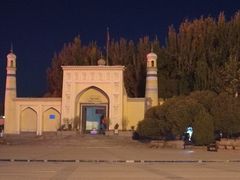 -艾提尕尔清真寺