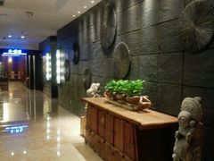 -杭州西湖艺联君亭酒店(黄龙体育中心地铁口店)