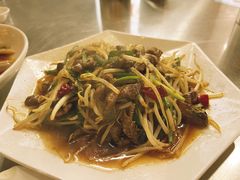 豆芽韭菜炒黄鳝-金秋小吃海鲜·专注30年临海特色风味