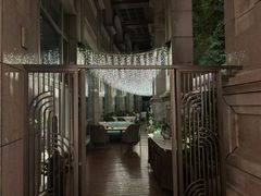 -浅深(世茂滨江精品店)