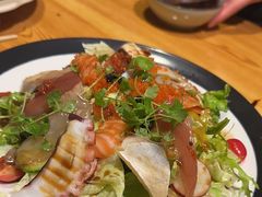 -晶吉·居酒屋·烧鸟·海胆(民主广场店)