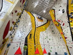 -问山MountQuest攀岩馆